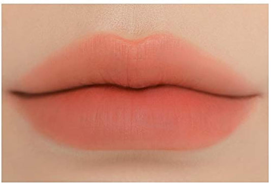 3CE BLUR WATER TINT(4.6g) soft lip with less smear with a blurry finish (#LAYDOWN) with sun cream(1ml*3ea)